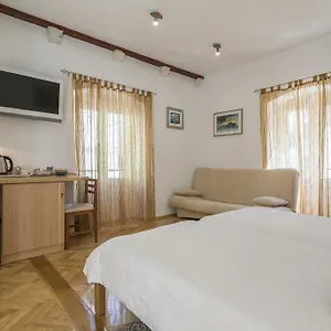  Appartement Carrara